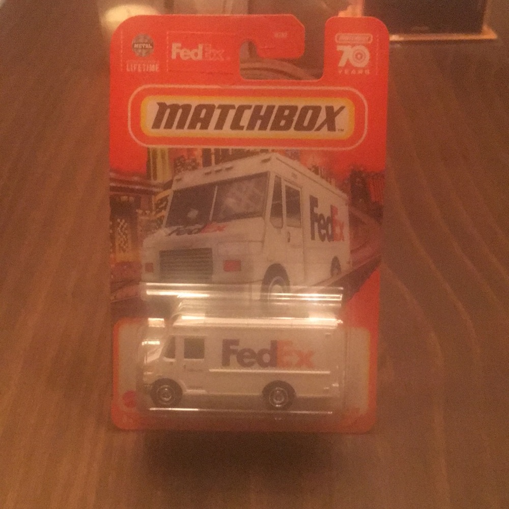 FedEx toy delivery truck